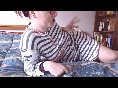 ❤️ Nimm diesen großen schwarzen Schwanz in deinen Mund kleine Sklavin Fucking video bei uns ﹏