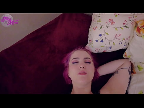 ❤️ Schlampige Klassenkameradin bat mich, die OBG mit ihr zu überspringen, also fickten wir ohne Kondom Fucking video bei uns ﹏